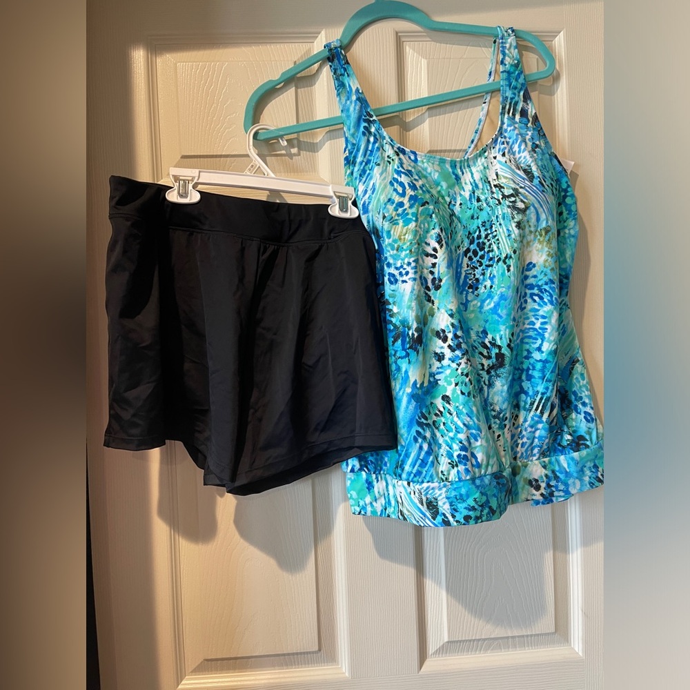 Kim Gravel swim top and bottoms